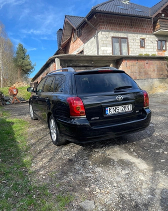 Toyota Avensis cena 5000 przebieg: 430000, rok produkcji 2004 z Karczew małe 121